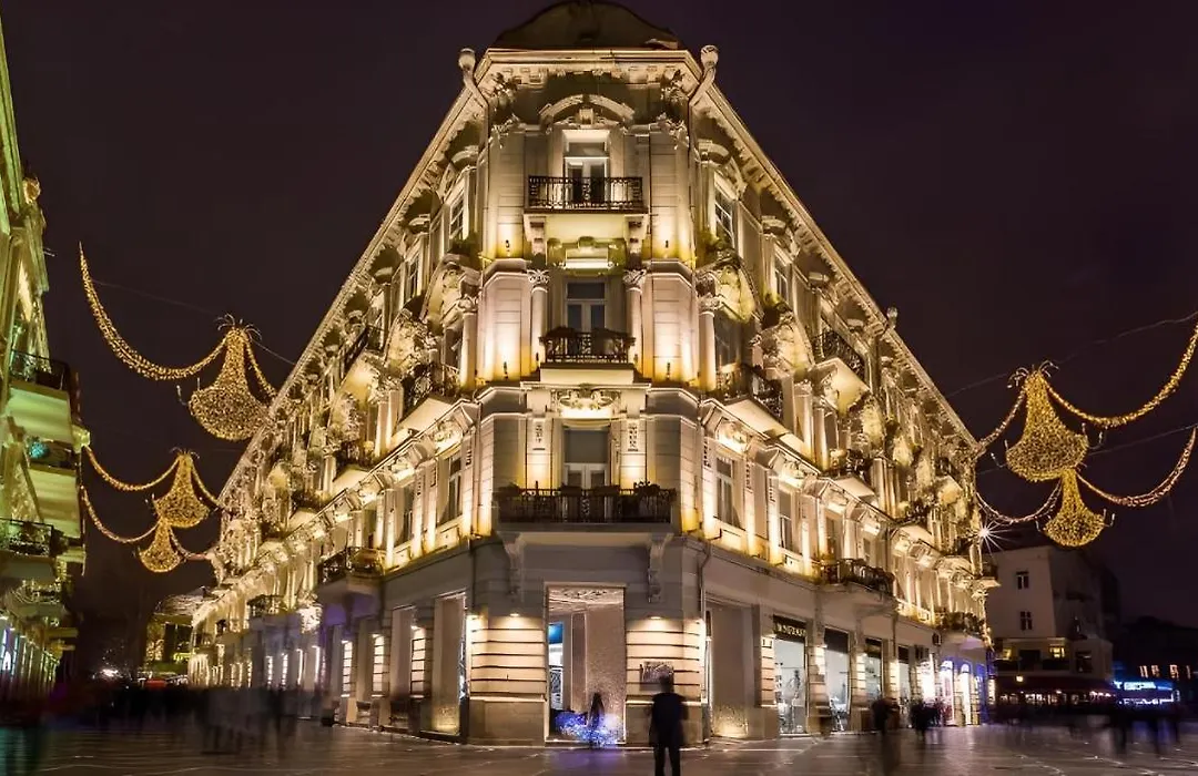 White Boutique Nizami Hotel And Apartments-1