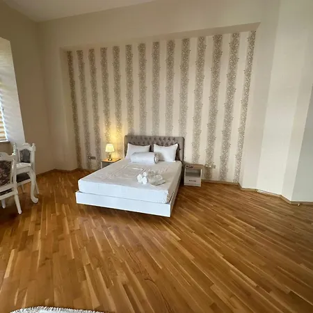 White Boutique Nizami Hotel And Apartments-3